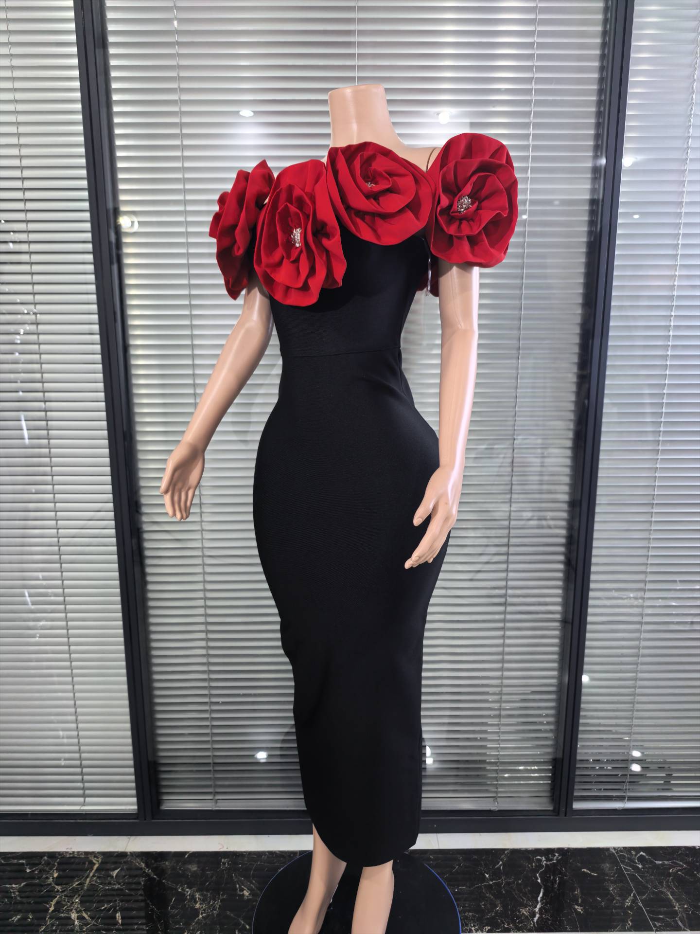 Red White Women Sexy Strapless - огляд і ціна Women'S Red Formal Wear