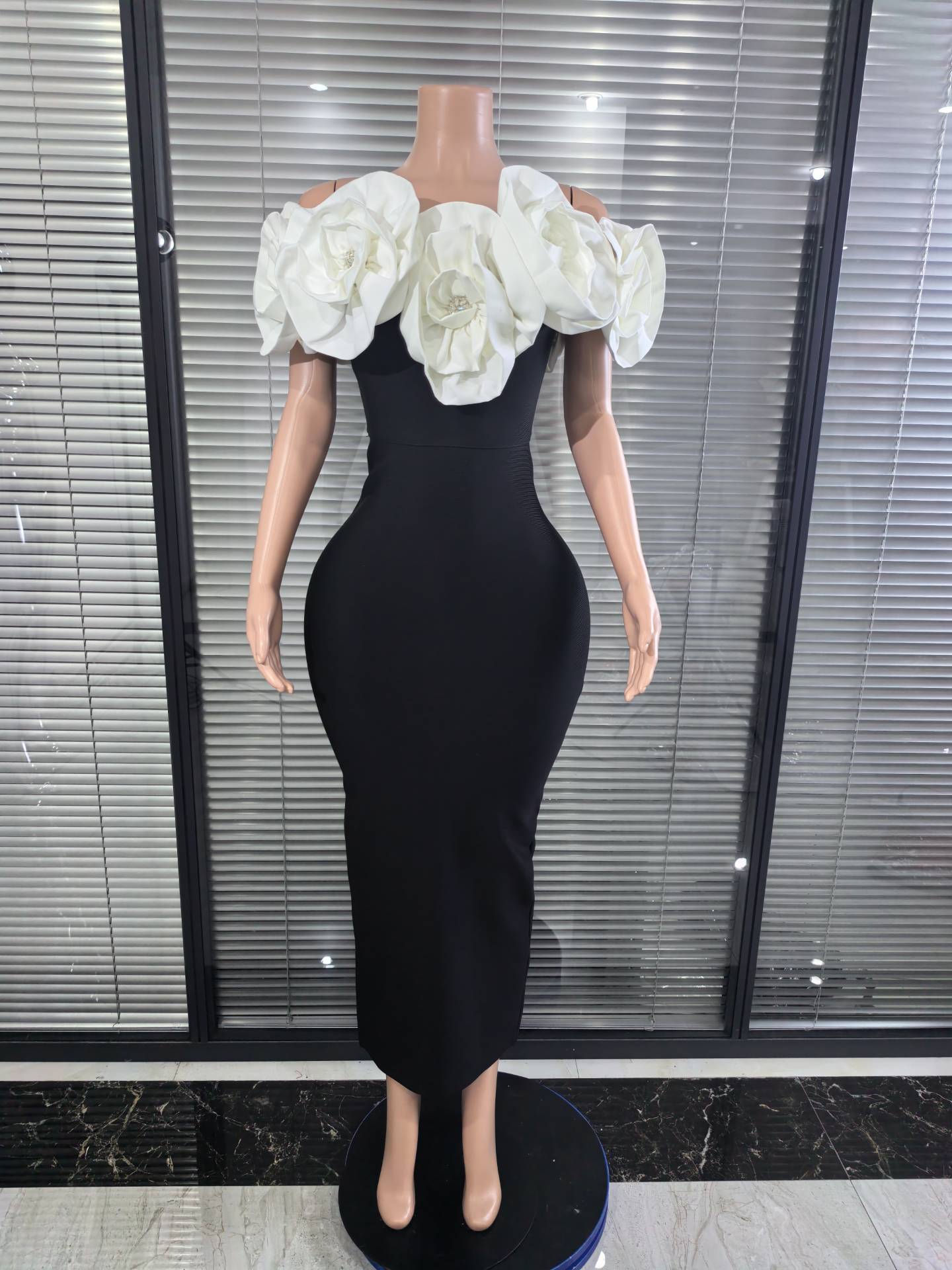 Red White Women Sexy Strapless - огляд і ціна Women'S Red Formal Wear